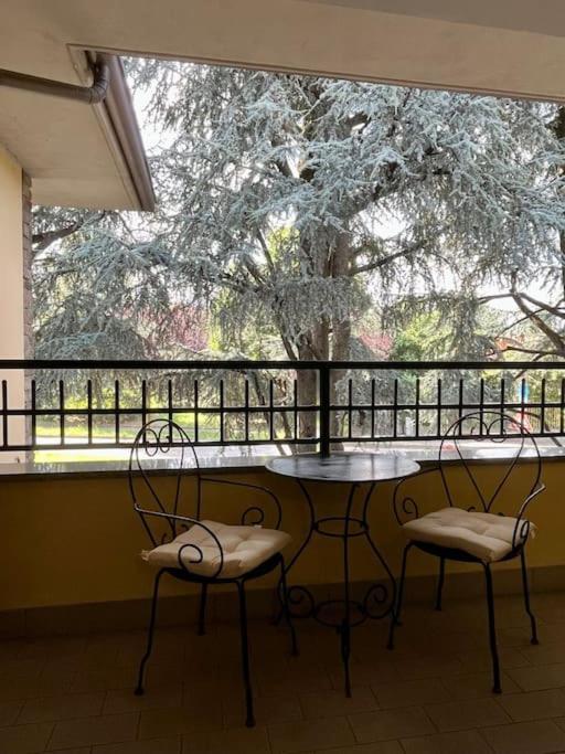 Casa Di Lillo Apartment Merate Luaran gambar